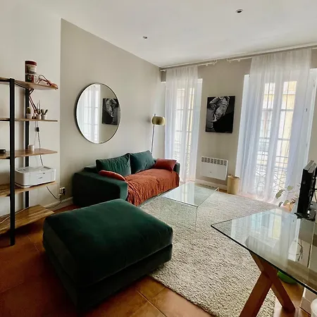 Apartment Centre Climatise 2 A 4pers Nimes